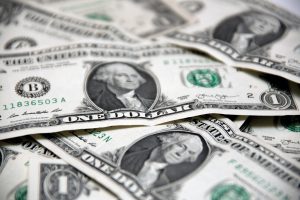 USD holds support