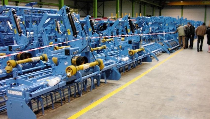 Japan's Core Machinery Orders Beat Expectations, Grew During January