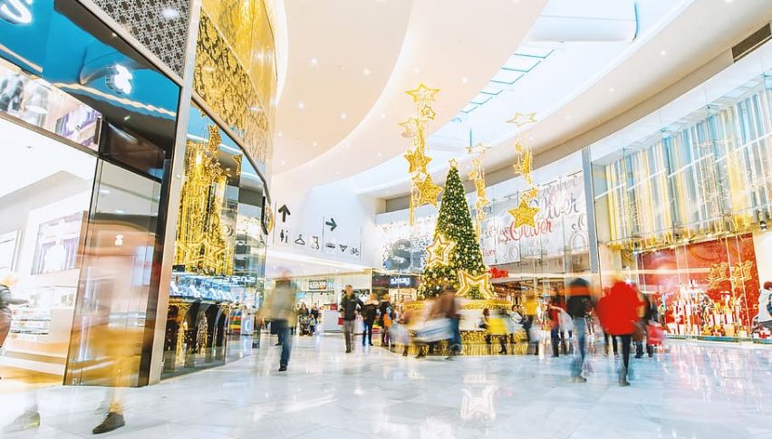 Britain's Retail Shopping, Housing Market Show Severe Contraction in Activity Due to Lockdown