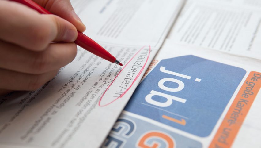 US employment continues to weaken