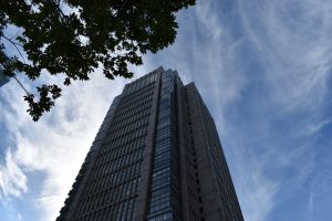 Business Outlook Among Japanese Manufacturers and Services Sector Improves