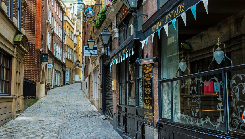 UK retail sales surge higher ahead of lockdown easing