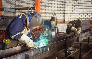 Japan's Industrial Output in Contraction For Third Straight Month
