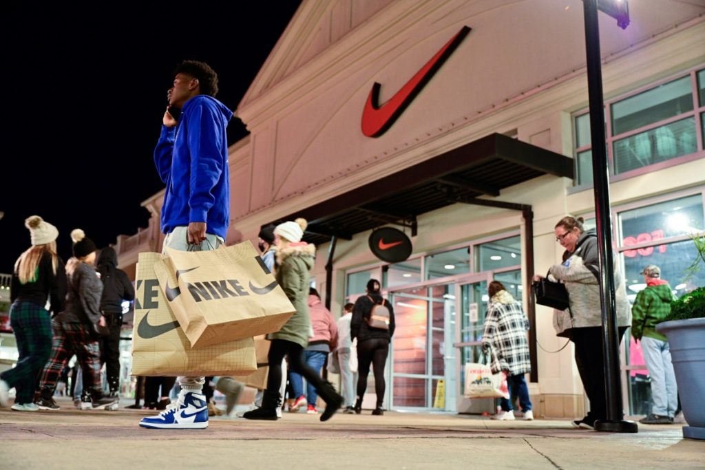 10 Revenue Decline for Nike, Earnings Report Shows Forex News by FX