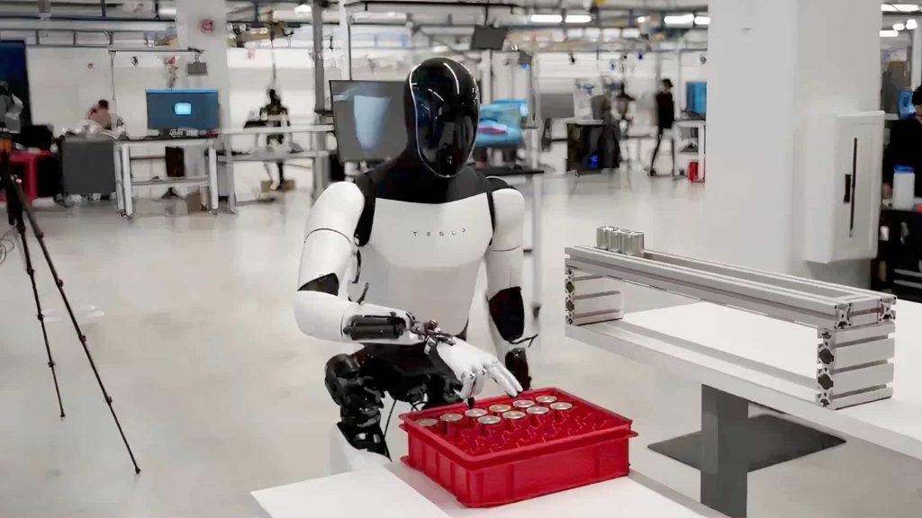 Tesla plans to build 5000 Robots in 2025 - Forex News by FX Leaders