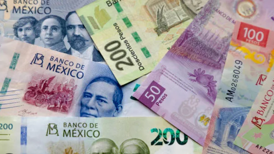 Mexican Peso Holds Steady Ahead of Key Data and U.S.-China News