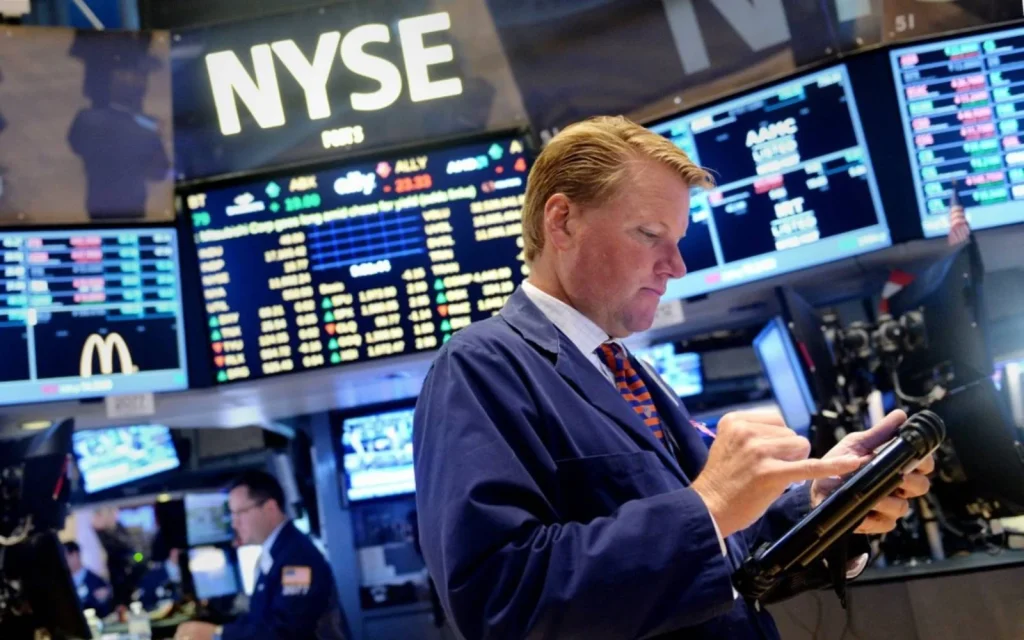 Trump Film Tariff Threat Weighs on Wall Street